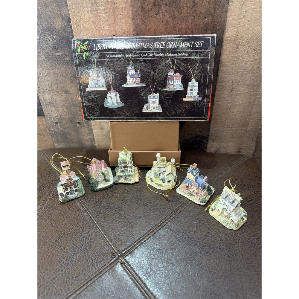 Liberty Falls Christmas Tree 6 Ornaments Miniature Buildings Hand Painted Vtg